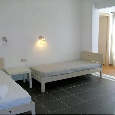 Lofos - The Hill 2* إيوس خورا